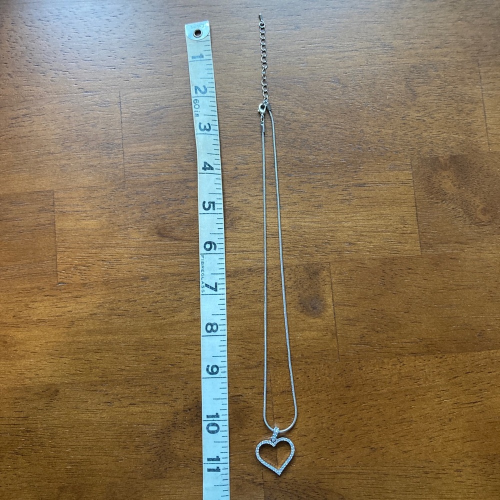 Heart Pendant With Chain - Picture 3 of 7